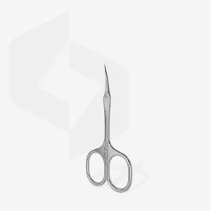 Before use, prepare the skin by softening the cuticle in warm water or a special solution. Gently lift the cuticle with a cuticle pusher. Place the cuticle between the cutting edges of the tool and carefully trim it, avoiding cutting into the living skin. Perform the trimming using the tips of the blades.